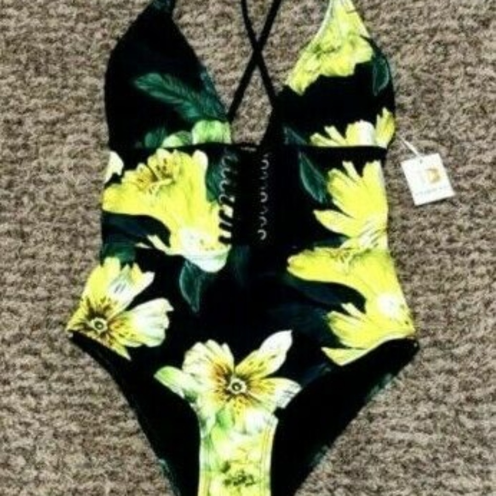 TiniBikini Swimwear Floral Lace Up Women’s One Pie - Picture 2 of 2